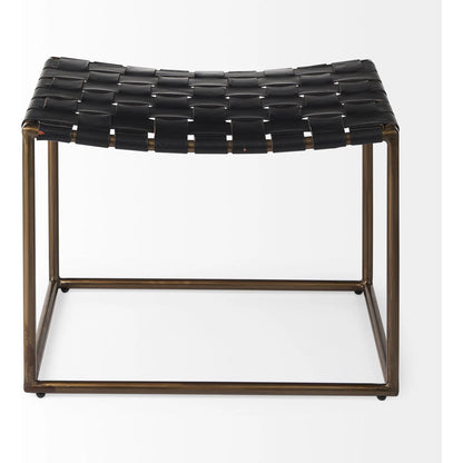 Clarissa Bench by Mercana. Made from leather, metal in a traditional style.
