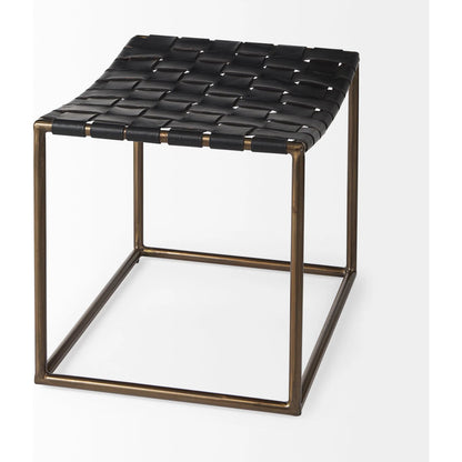 Clarissa Bench by Mercana. Made from leather, metal in a traditional style.