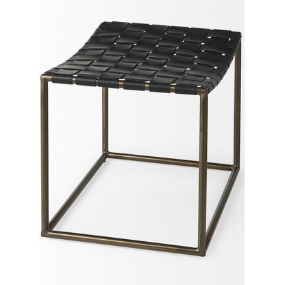 Clarissa Bench by Mercana. Made from leather, metal in a traditional style.