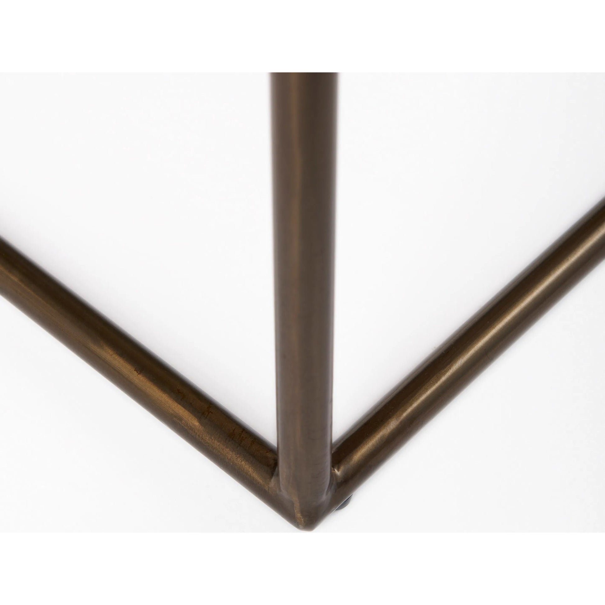 Clarissa Bench by Mercana. Made from leather, metal in a traditional style.