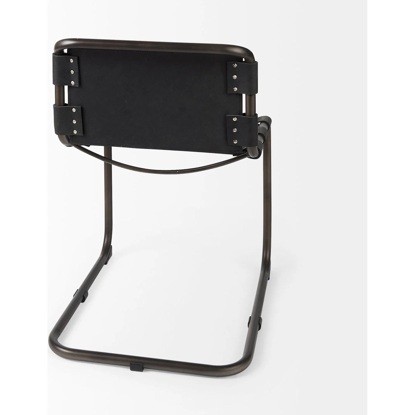 117 SI-1717935 | Closeup | Berbick Dining Chair by Mercana. Made from leather, iron in a modern style.