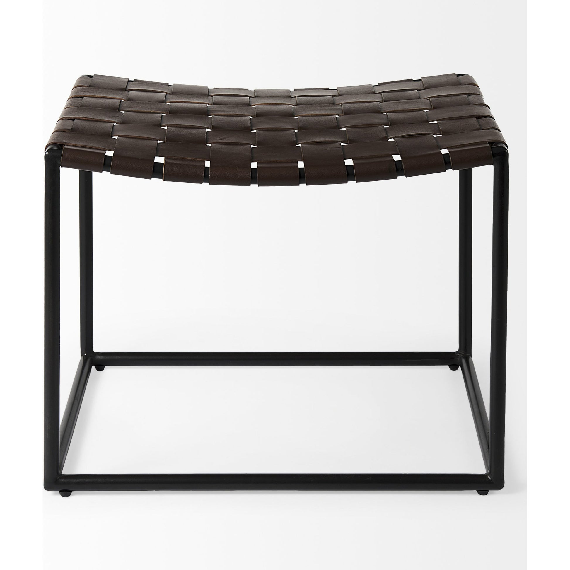 Clarissa Bench by Mercana. Made from leather, metal in a traditional style.