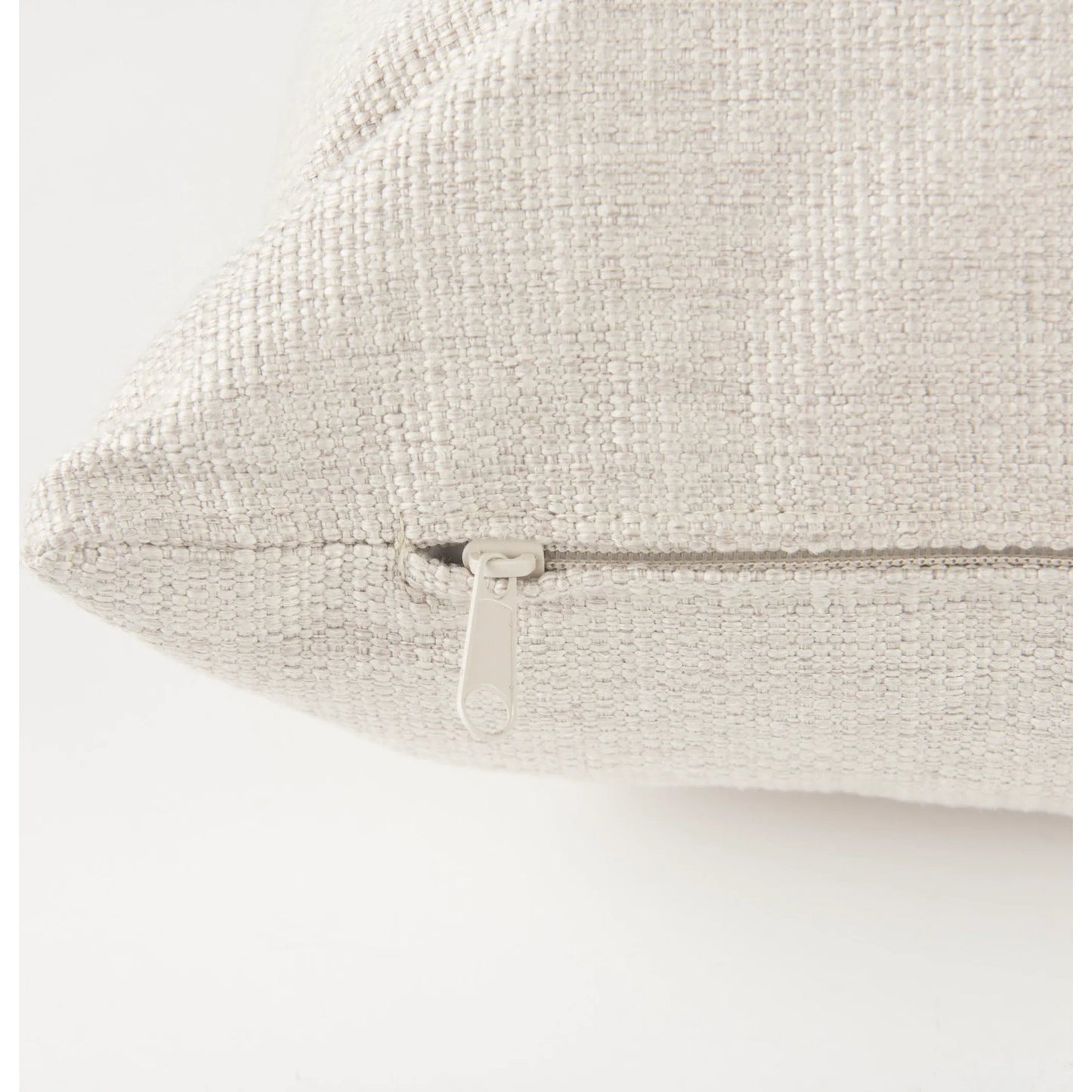 098 SI-2369404 | Closeup | Valence Cream Modular Sofa Elements by Mercana in cream. Made from unique in a transitional style.