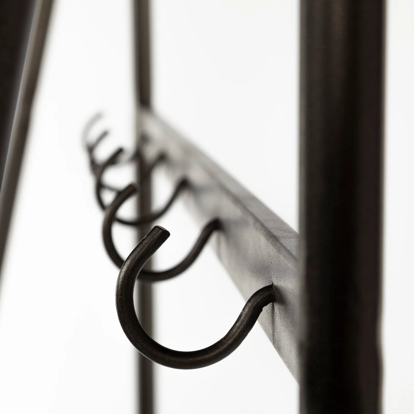032 SR-814920 | Closeup | Carell Hall Tree by Mercana in natural. Made from unique in a modern style.