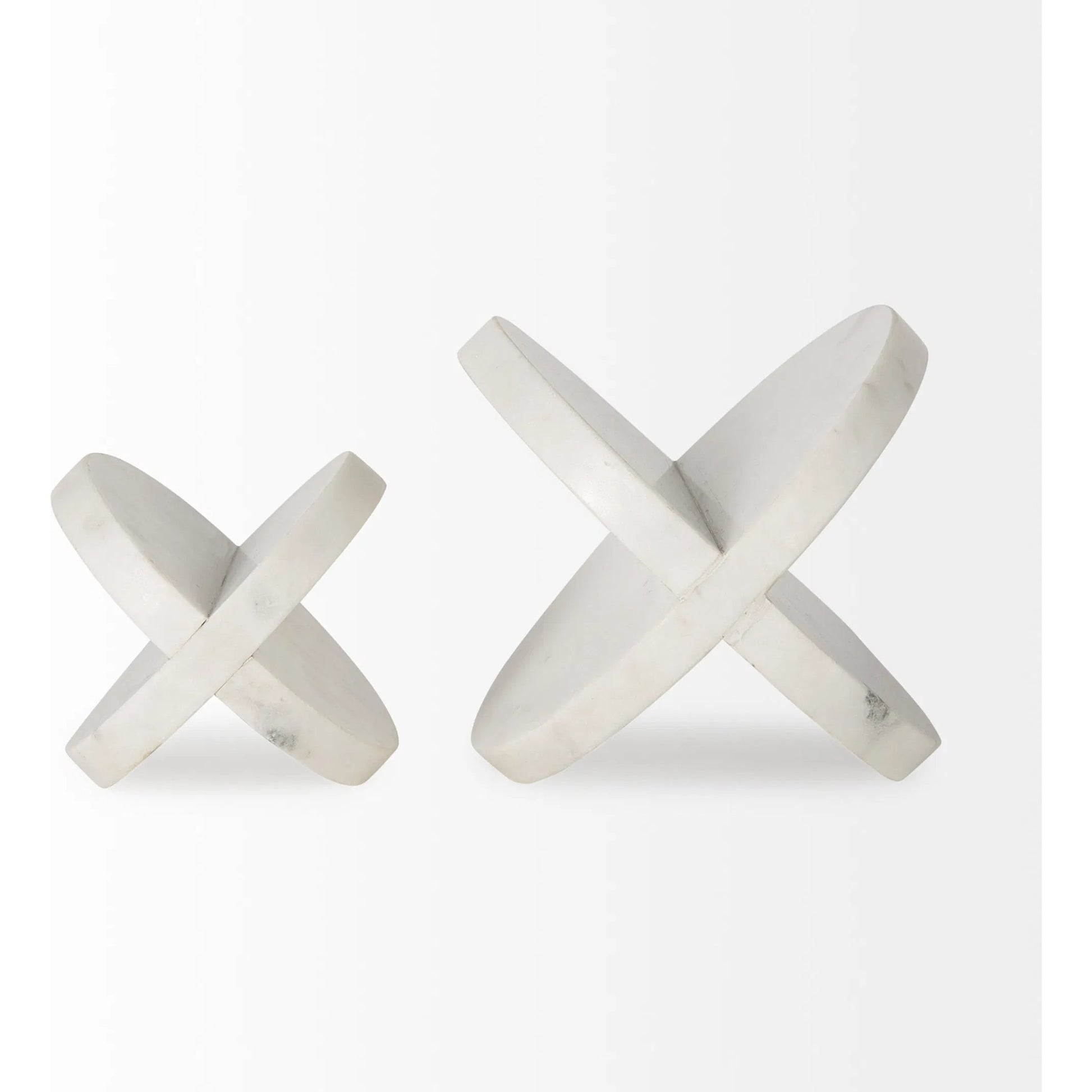 Sophia Ornament by Mercana in white. Made from marble in a unique style.