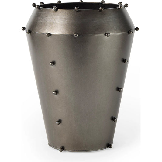 Elio Vase by Mercana. Made from metal in a unique style.