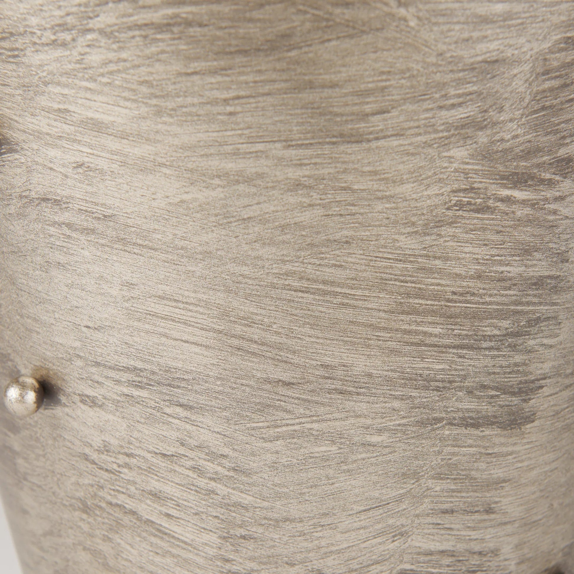 Elio Vase by Mercana. Made from metal in a modern style.