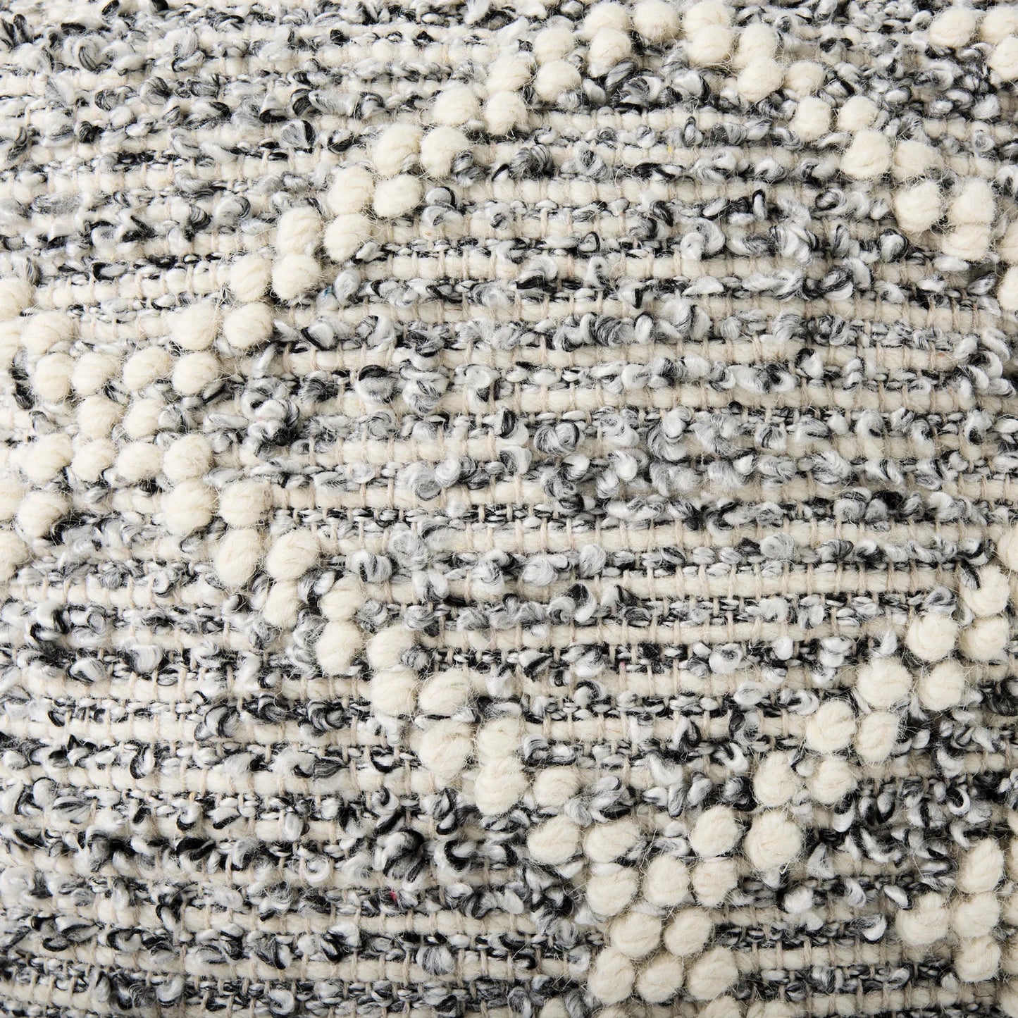 017 SI-2369587 | Closeup | Ekiya Pouf by Mercana in gray, white. Made from wool in a rustic style.