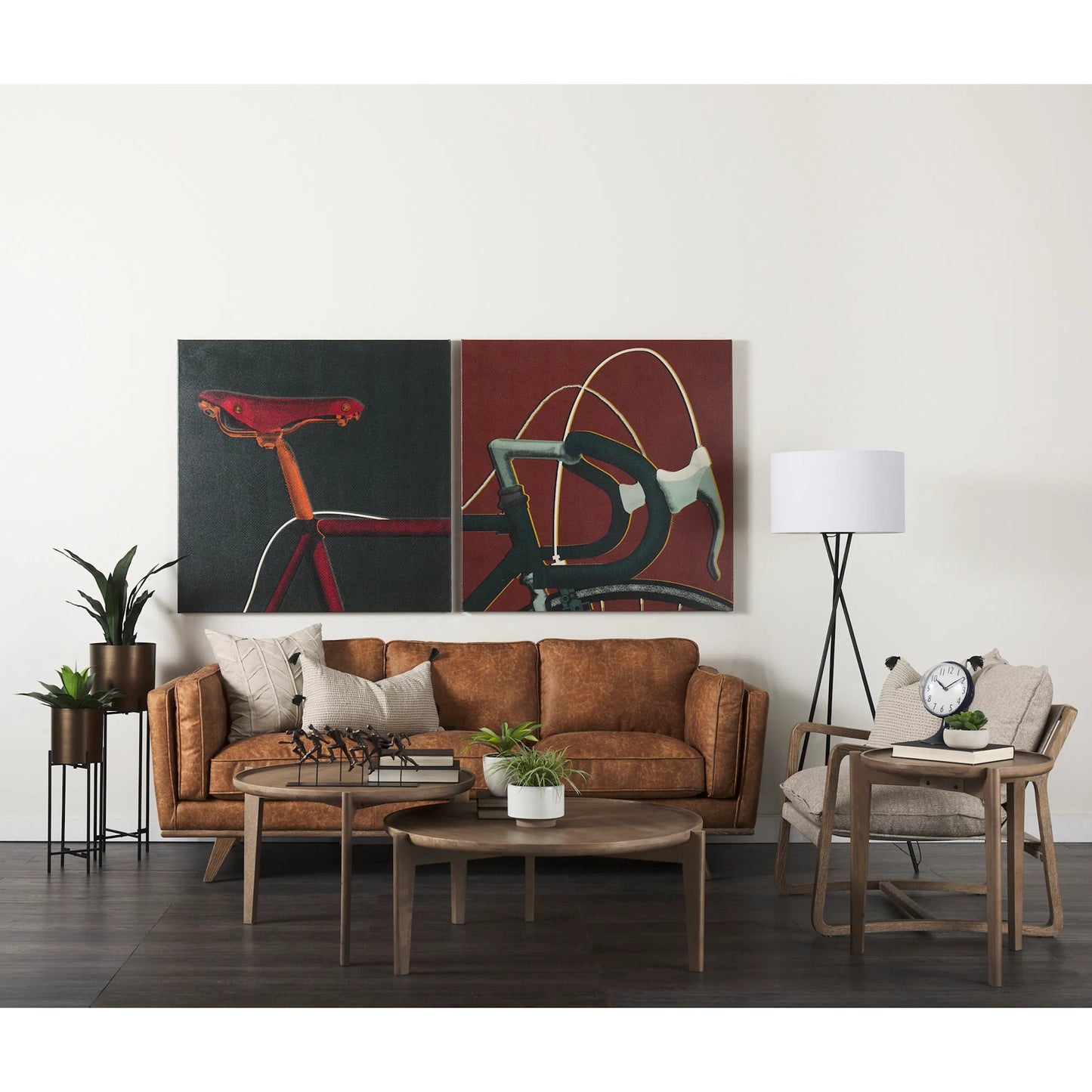 021 SI-2369647 | Lifestyle | Brooks Leather Sofa by Mercana in cognac. Made from faux leather in a traditional style.