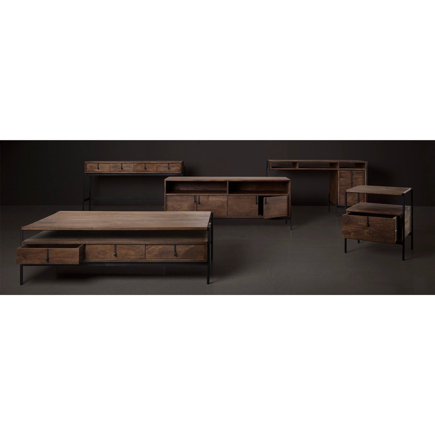 012 SR-815236 | Lifestyle | Glenn Coffee Table by Mercana in dark brown. Made from unique in a modern style.