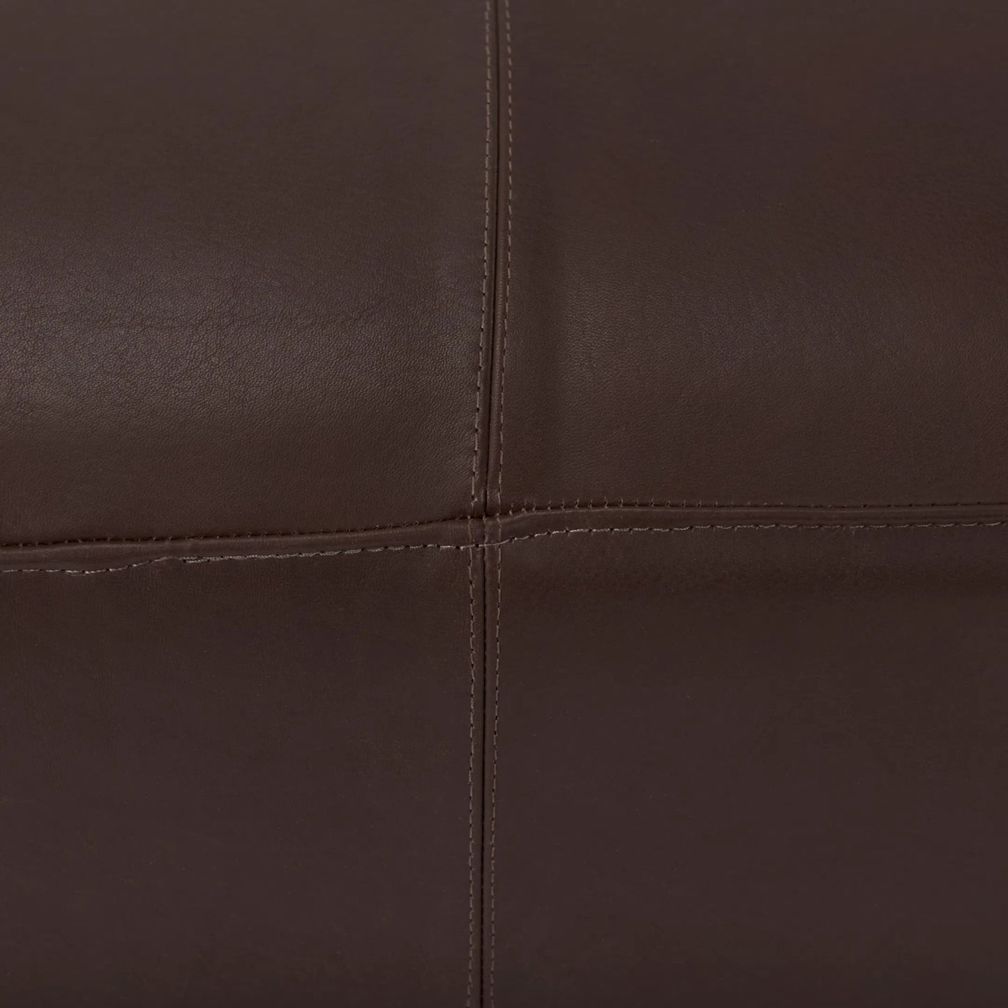 013 SI-2369396 | Closeup | Minara Ottoman by Mercana in brown. Made from leather in a traditional style.