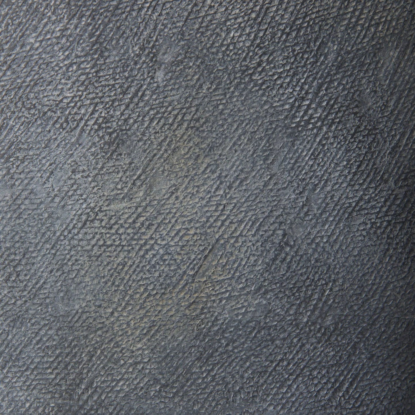 028 SI-2369775 | Closeup | Zuma Floor Vase by Mercana. Made from ceramic in a modern style.