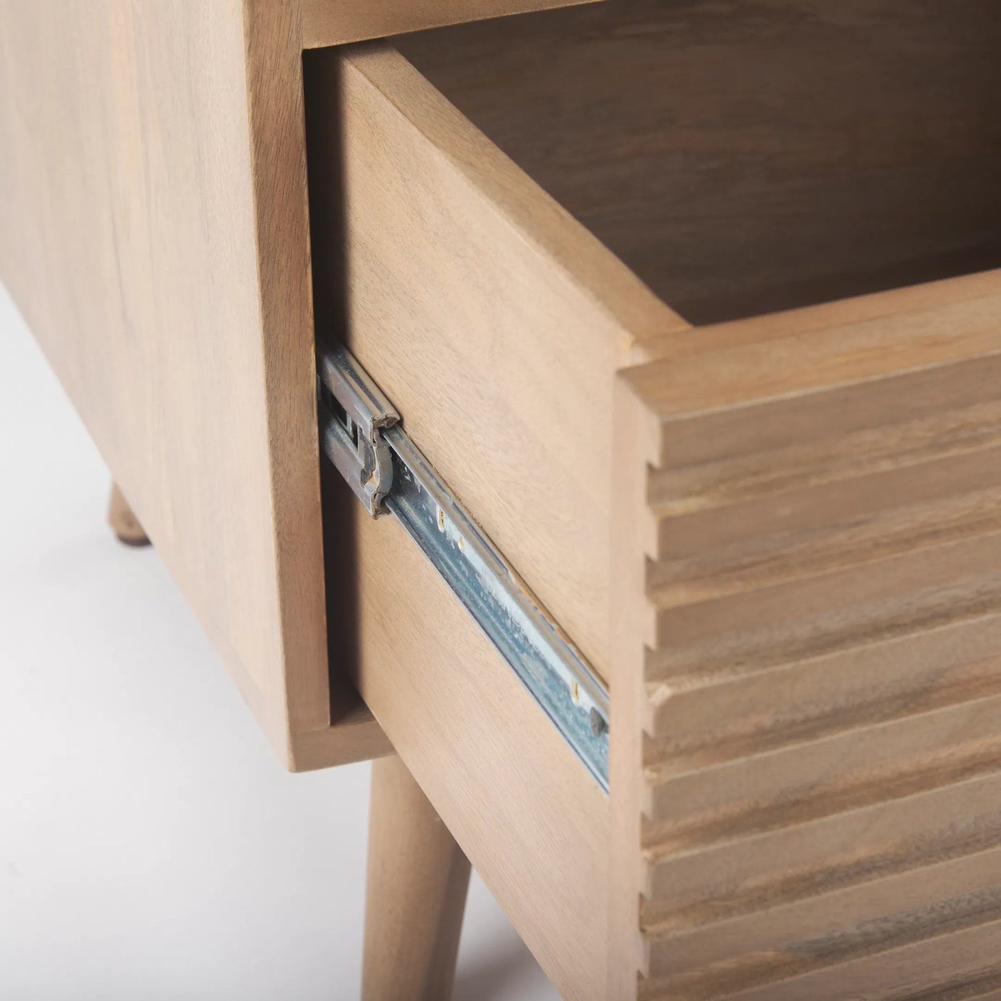 018 SI-2369862 | Closeup | Sable End Table by Mercana in brown. Made from solid wood in a transitional style.