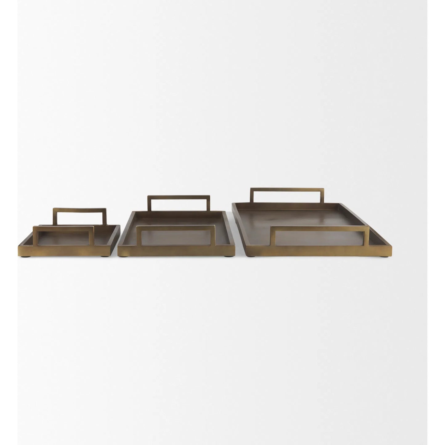 061 SI-2369917 | Closeup | Shay Tray by Mercana in gold. Made from metal in a modern style.