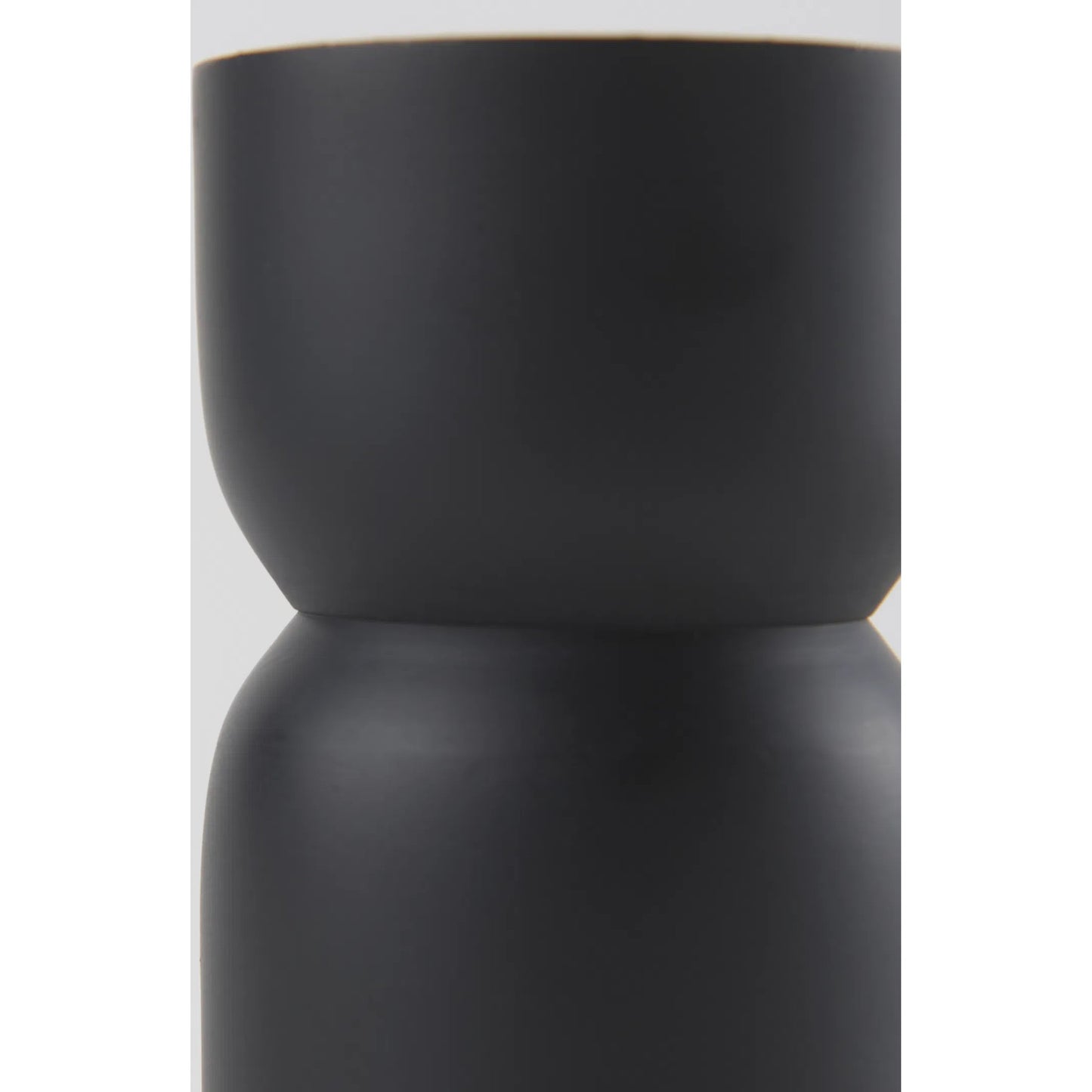 011 SI-2369969 | Closeup | Malta Candle Holder by Mercana. Made from metal in a modern style.