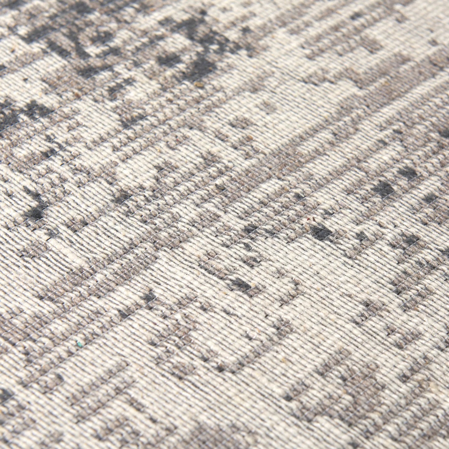 027 SI-2369758 | Closeup | Greyson Area Rug by Mercana in gray. Made from fabric in a unique style.