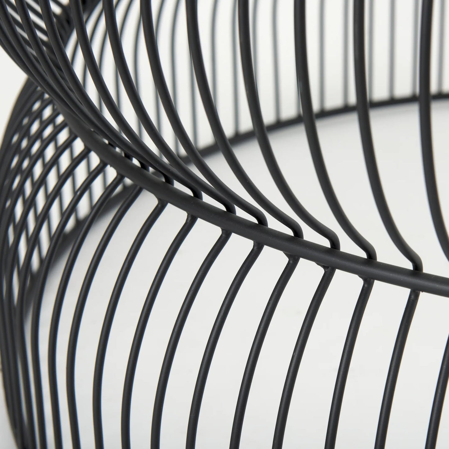 007 SI-2369996 | Closeup | Shani Coffee Table by Mercana in black. Made from metal in a unique style.
