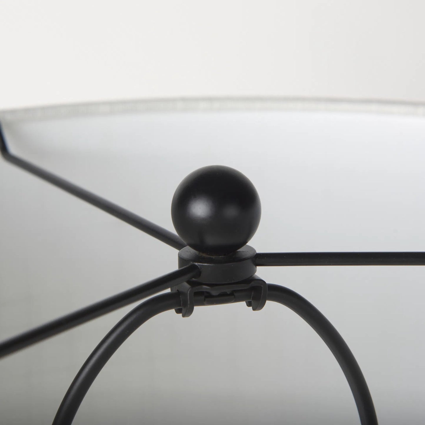 018 SI-2369708 | Closeup | Sarah Table Lamp by Mercana in black, white. Made from metal in a transitional style.