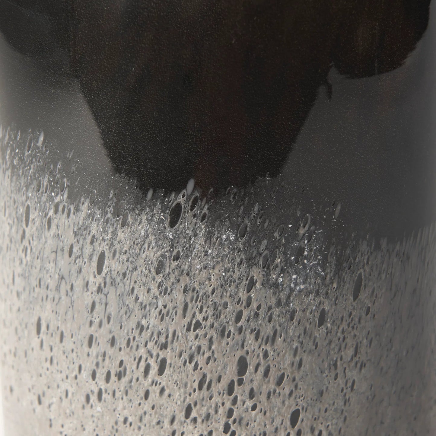 027 SI-2370183 | Closeup | Emu W Gray Vase by Mercana in black. Made from glass in a modern style.