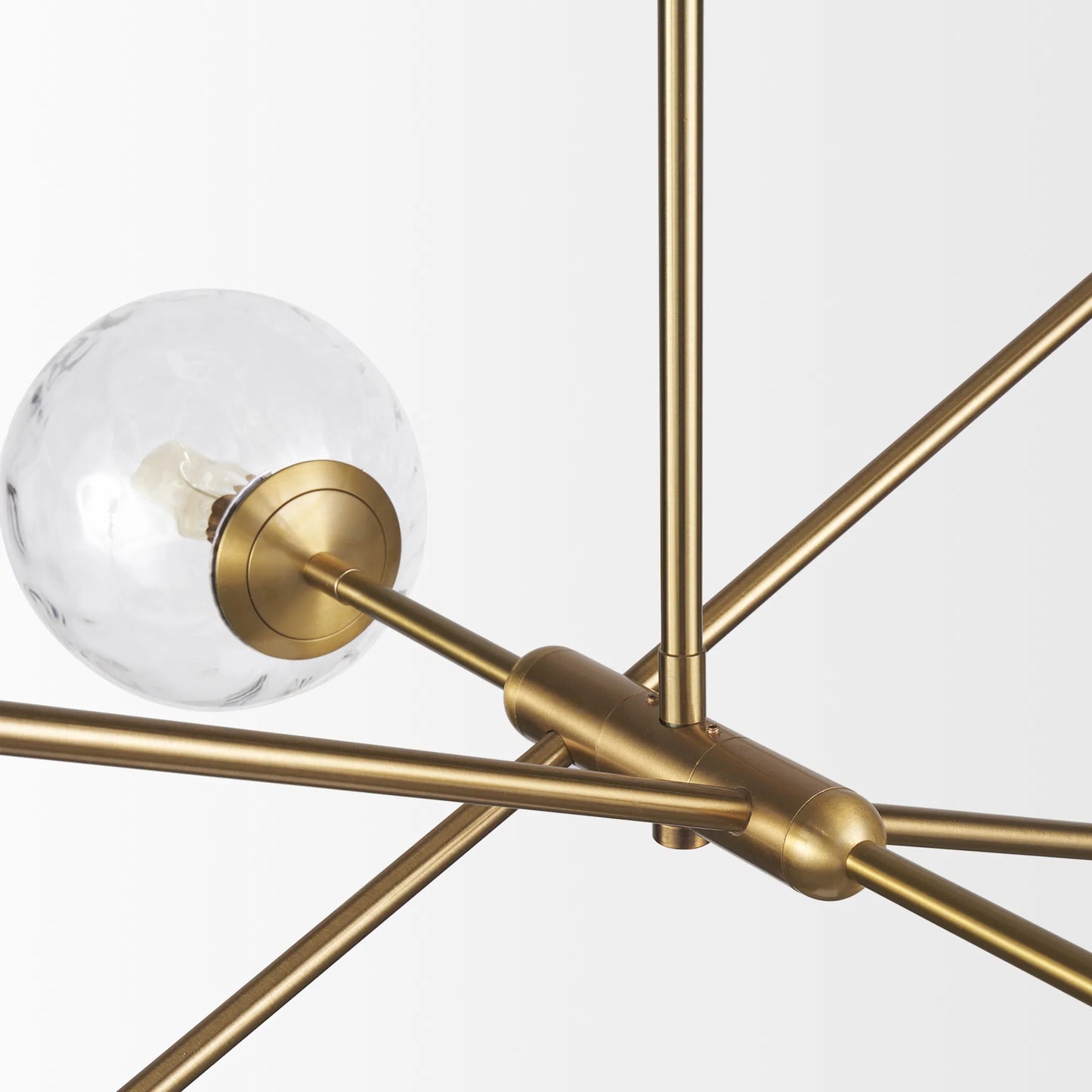 020 SI-2370238 | Closeup | Britton Chandelier by Mercana in gold. Made from glass, metal in a modern style.
