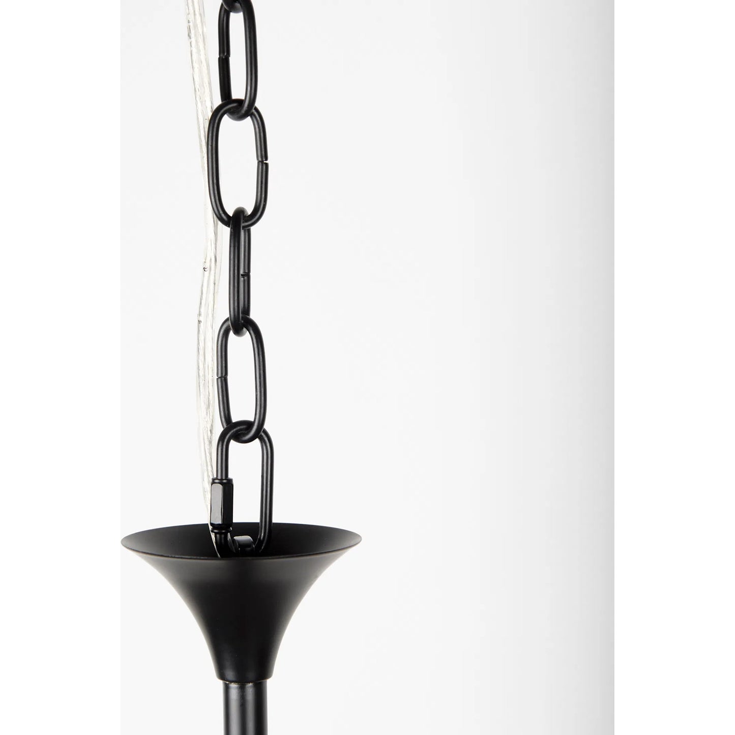 029 SI-2370415 | Closeup | Gabriel Chandelier by Mercana in black. Made from metal in a traditional style.