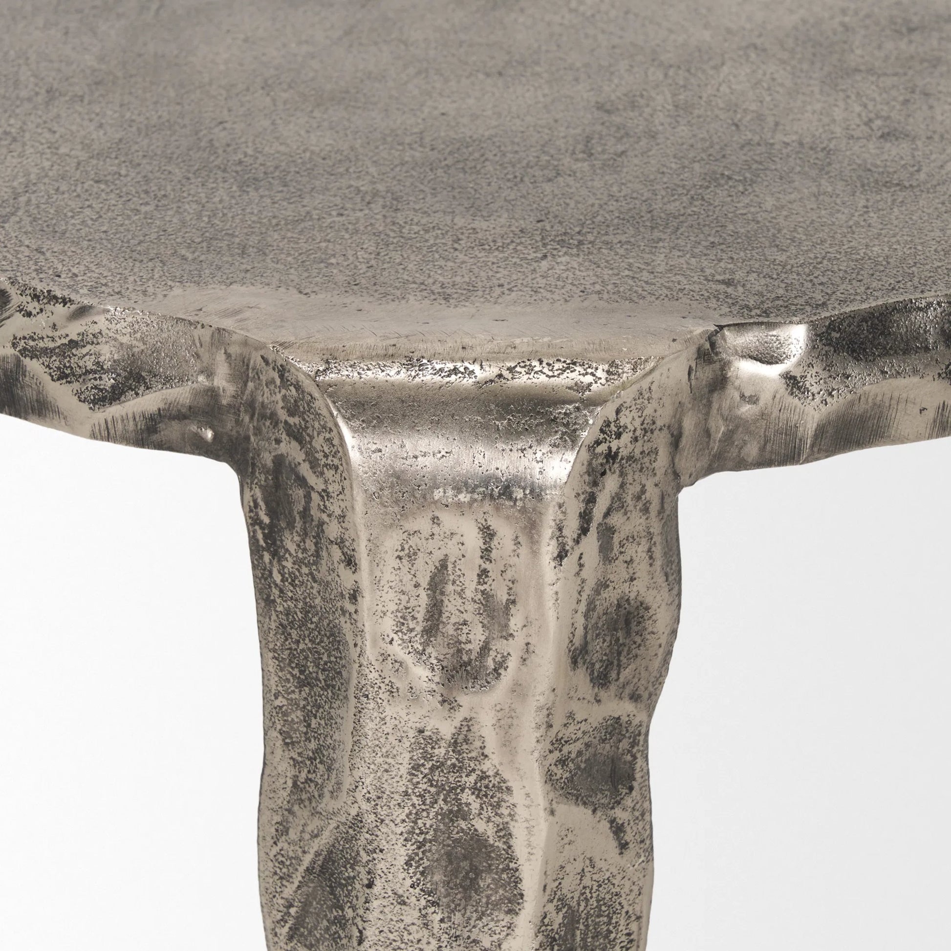 Randy Accent Table by Mercana in silver. Made from metal in a modern style.