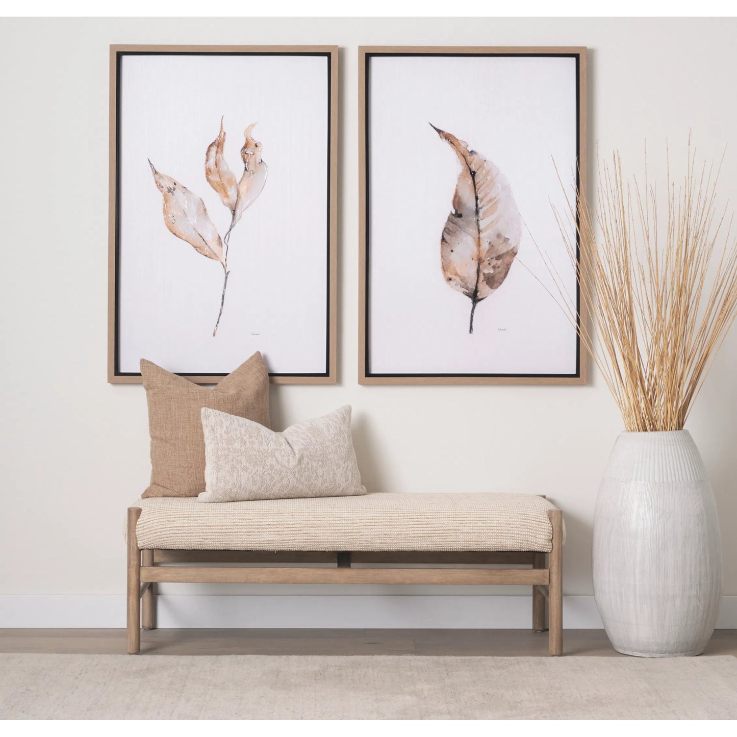 015 SI-2370533 | Lifestyle | Tadi Bench by Mercana in beige. Made from unique in a transitional style.