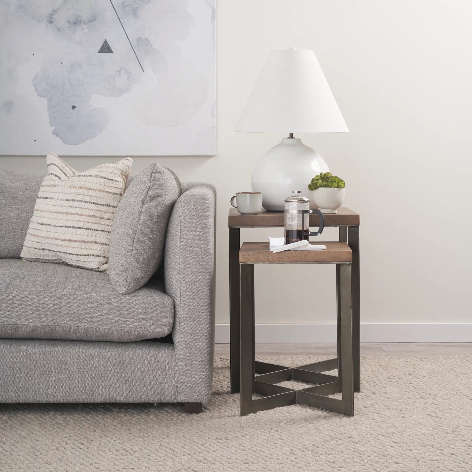 Faye End/Side Table by Mercana. Made from metal, wood in a transitional style.
