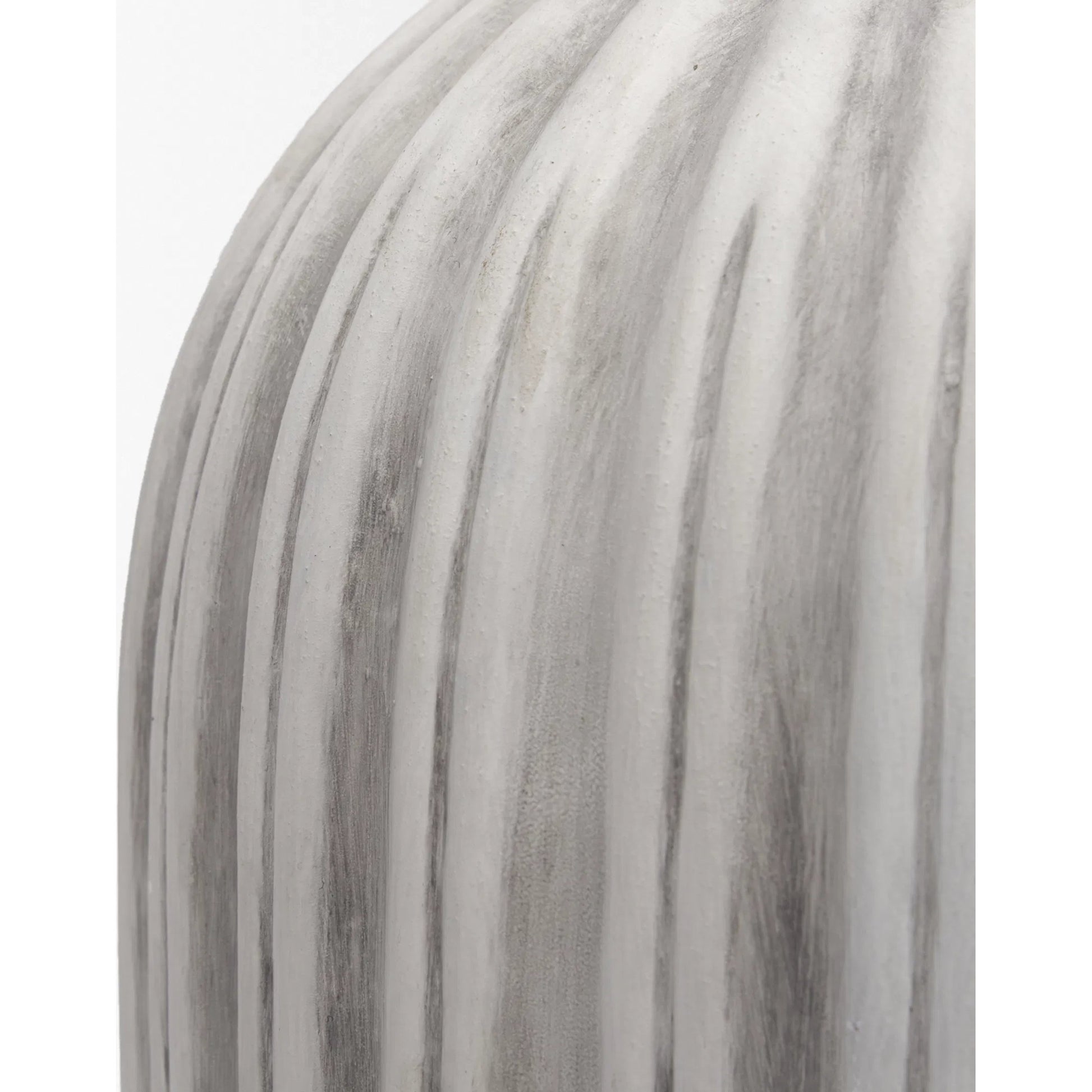 Ummi Floor Vase by Mercana in white. Made from ceramic in a unique style.