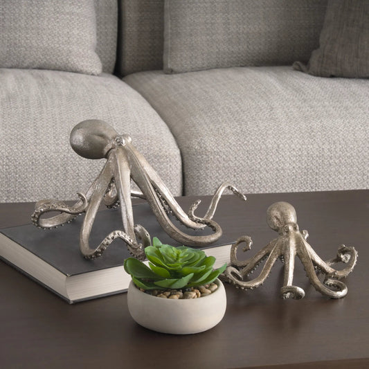 Strafford Octopus by Mercana in silver. Made from unique in a coastal style.