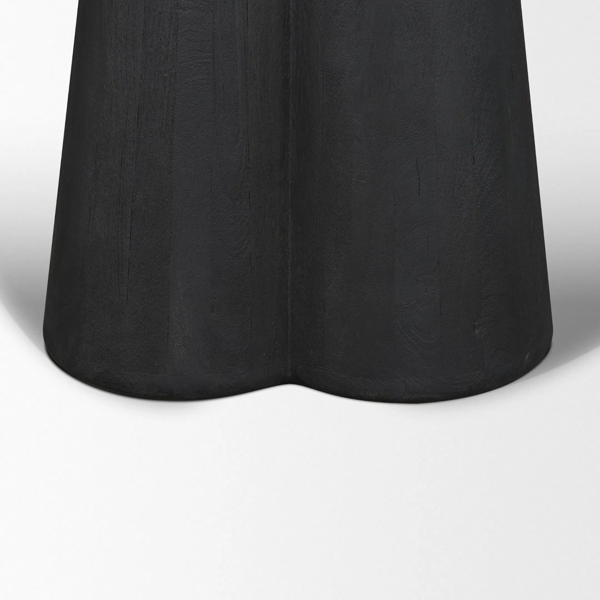 Marilyn Dining Table by Mercana in black. Made from solid wood in a modern style.