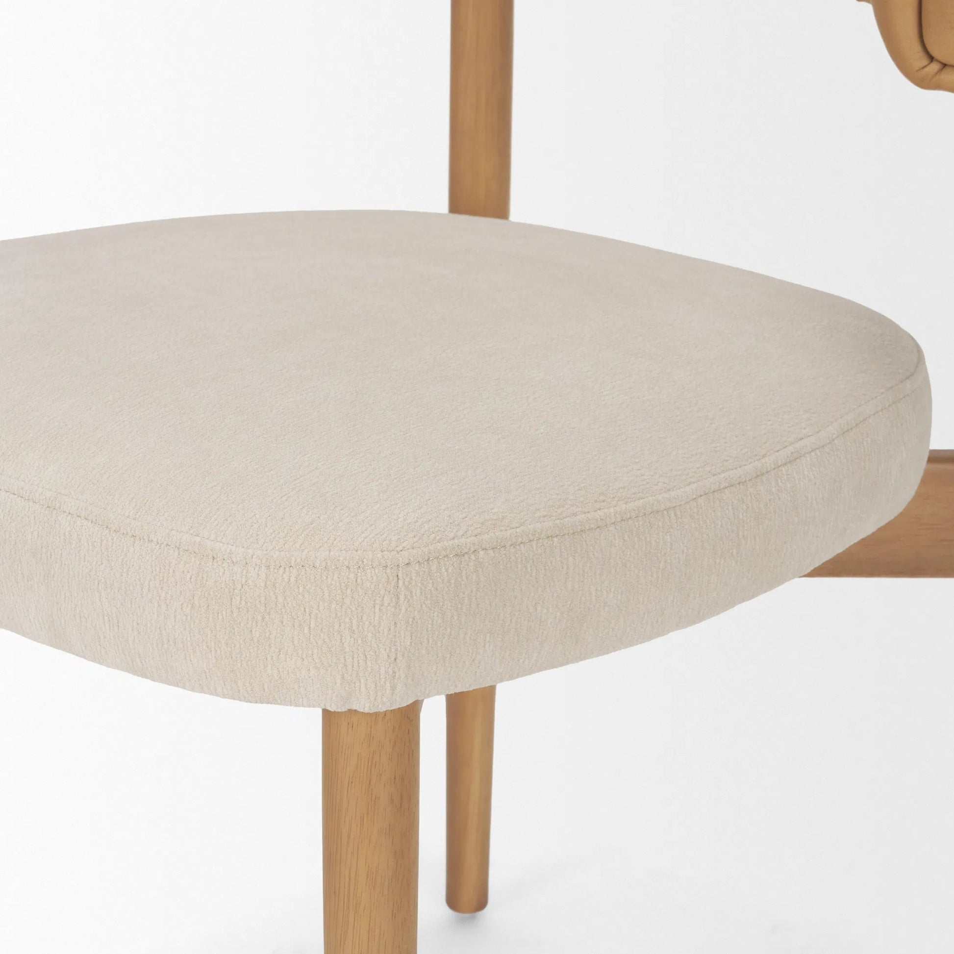 Motley Curve Leather Dining Chair (Set of 2) by Mercana in cream, brown. Made from solid wood in a transitional style.