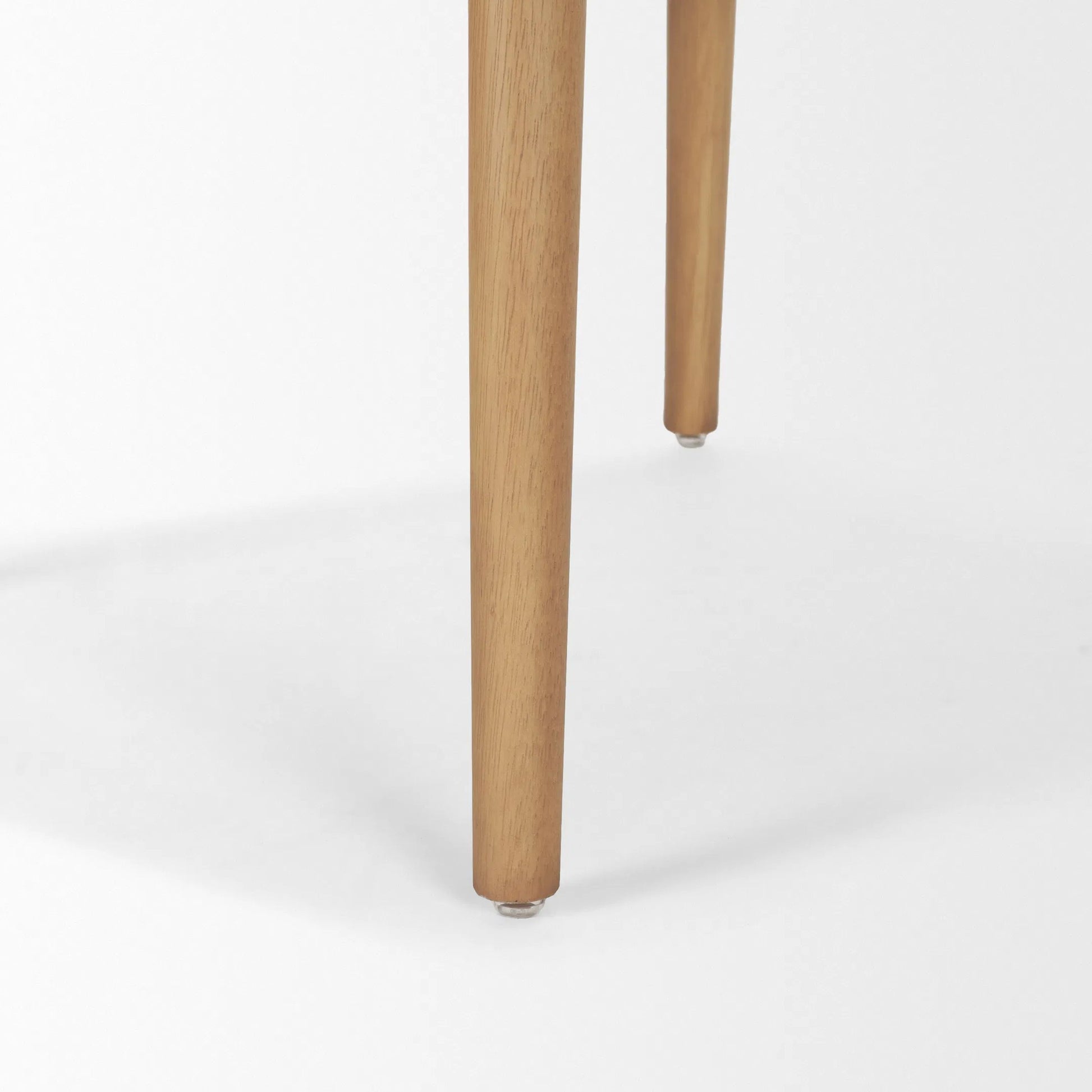 Motley Curve Leather Dining Chair (Set of 2) by Mercana in cream, brown. Made from solid wood in a transitional style.