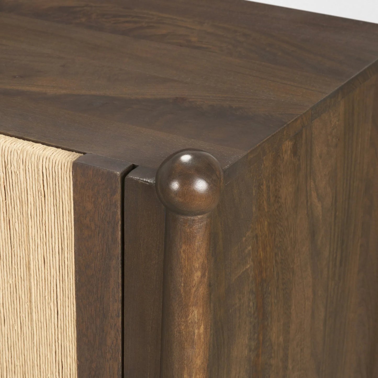 007 SI-2527749 | Closeup | Bondi Sideboard by Mercana in dark brown. Made from solid wood in a unique style.
