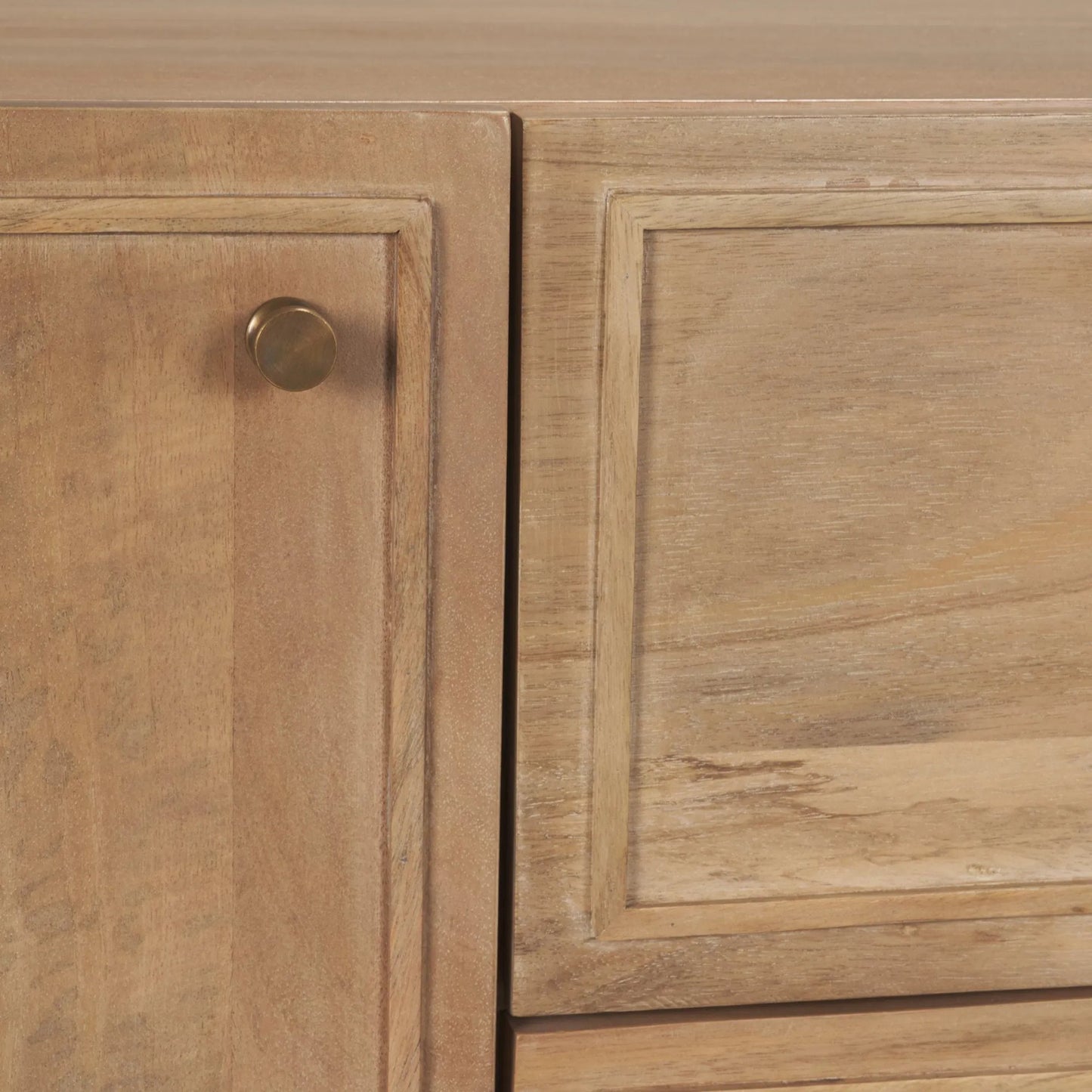008 SI-2527762 | Closeup | Phil Media Console by Mercana in light brown. Made from solid wood in a unique style.
