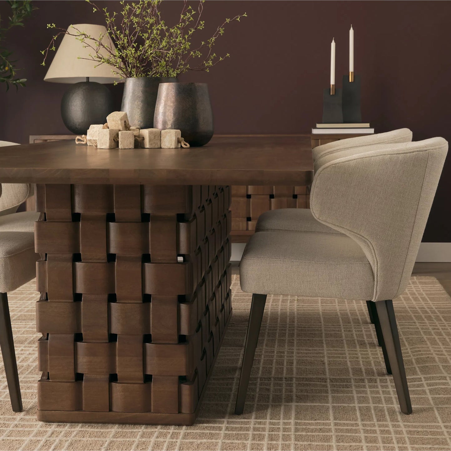 011 SI-2527777 | Lifestyle | Trellyn Rectangular Dining Table by Mercana. Made from solid wood in a unique style.