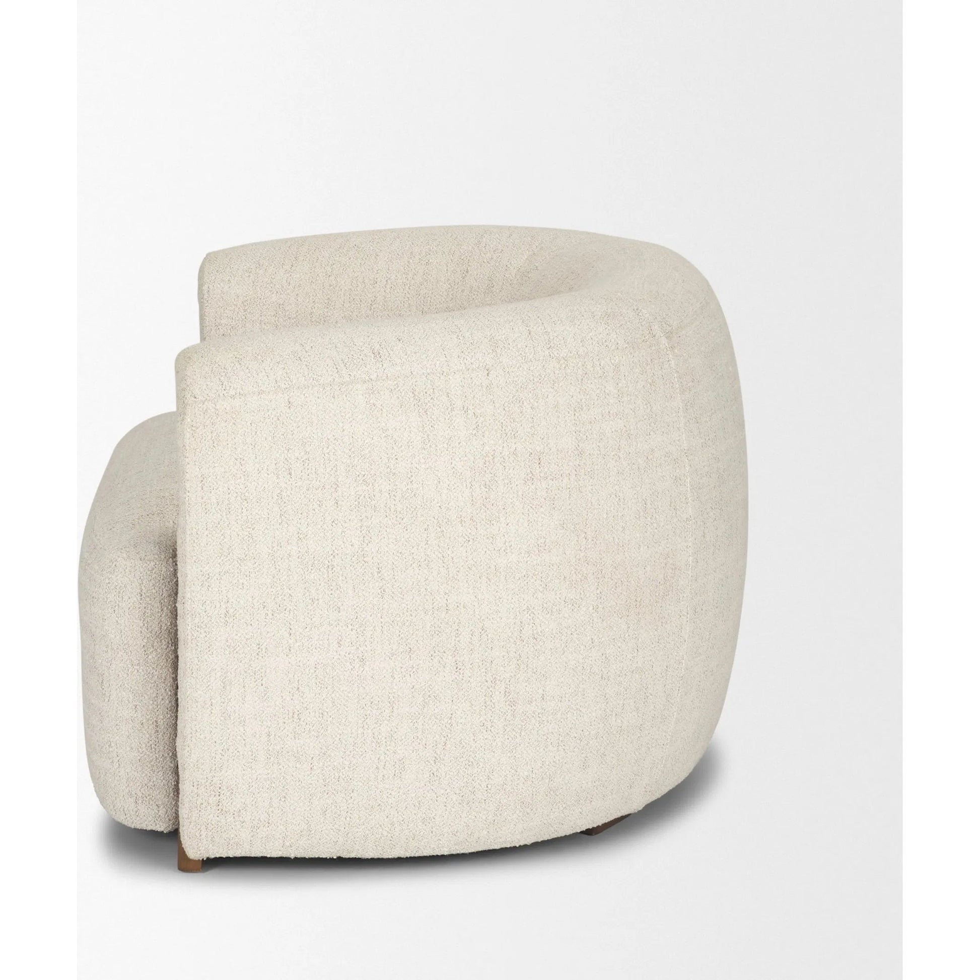 Kornelia Accent Chair by Mercana. Made from fabric in a transitional style.