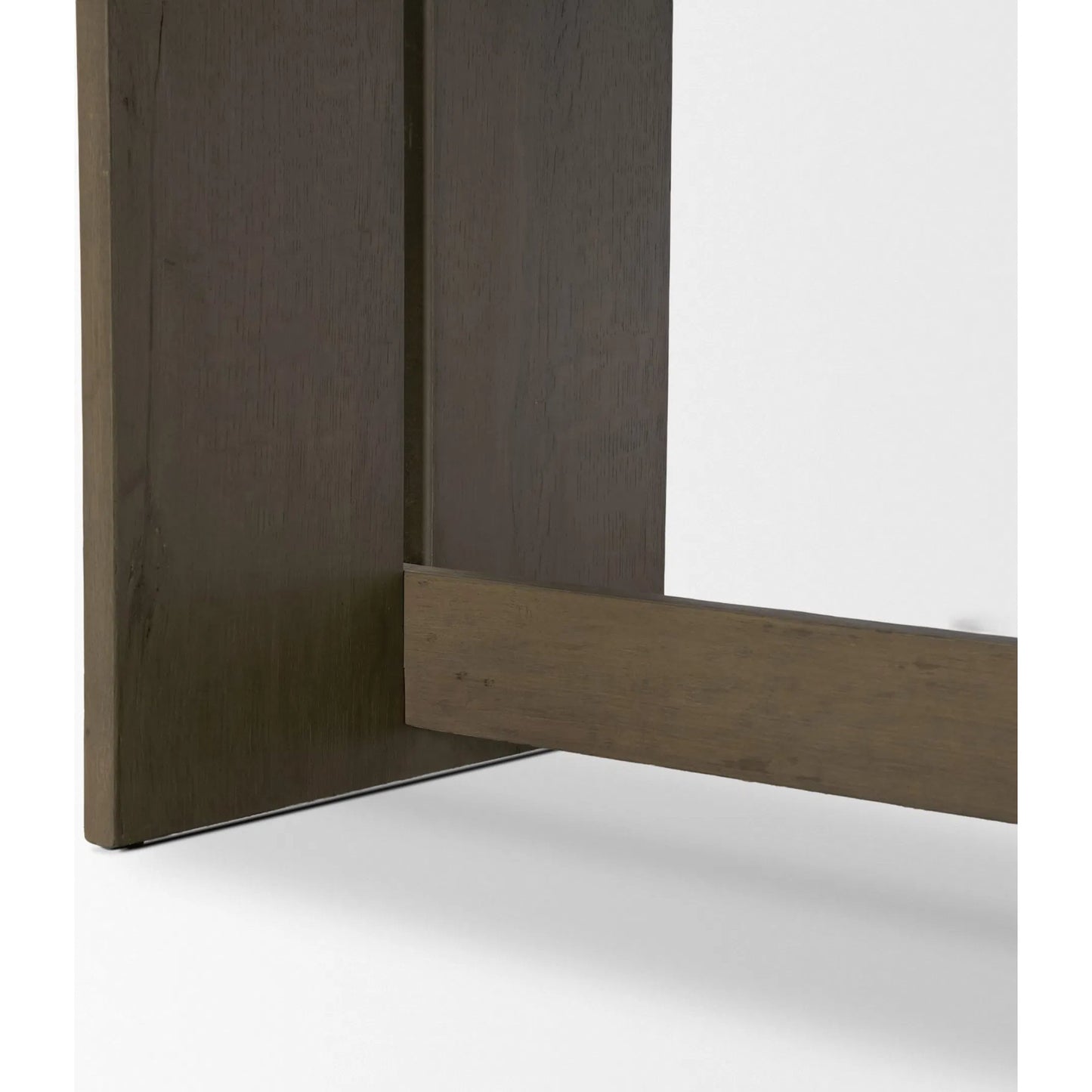 049 SI-2540709 | Closeup | Aida Dining Table by Mercana. Made from solid wood in a transitional style.