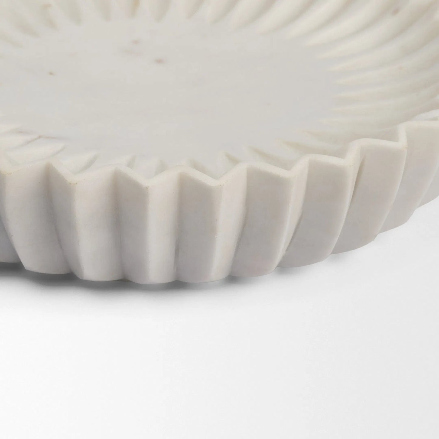 004 SI-2540741 | Closeup | Fiora Decorative Bowl by Mercana in white. Made from marble in a unique style.