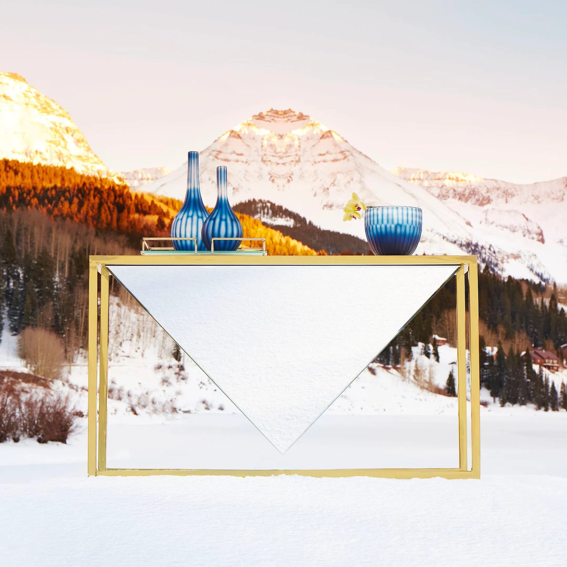 Tulip Bowl by Cyan Design in blue. Made from glass in a modern style.