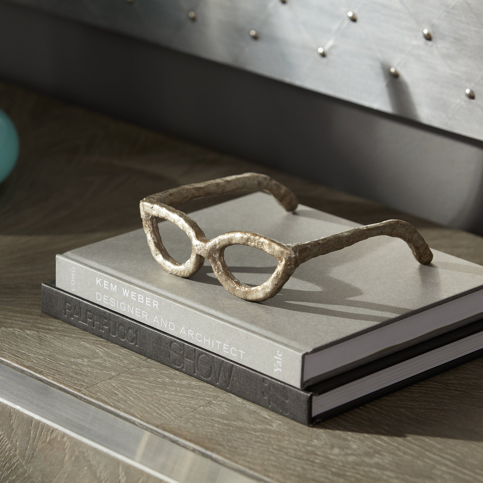 Cat Eyes Sculpture by Cyan Design. Made from iron in a modern style.