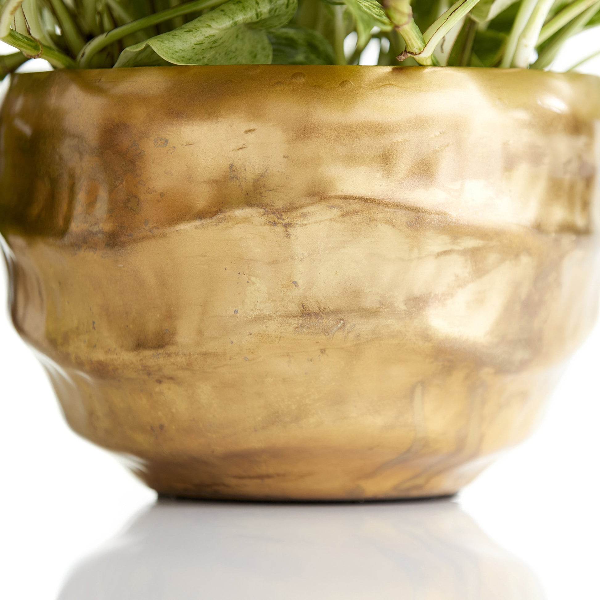 Kensington Vase by Cyan Design in nickel. Made from aluminum, glass in a transitional style.