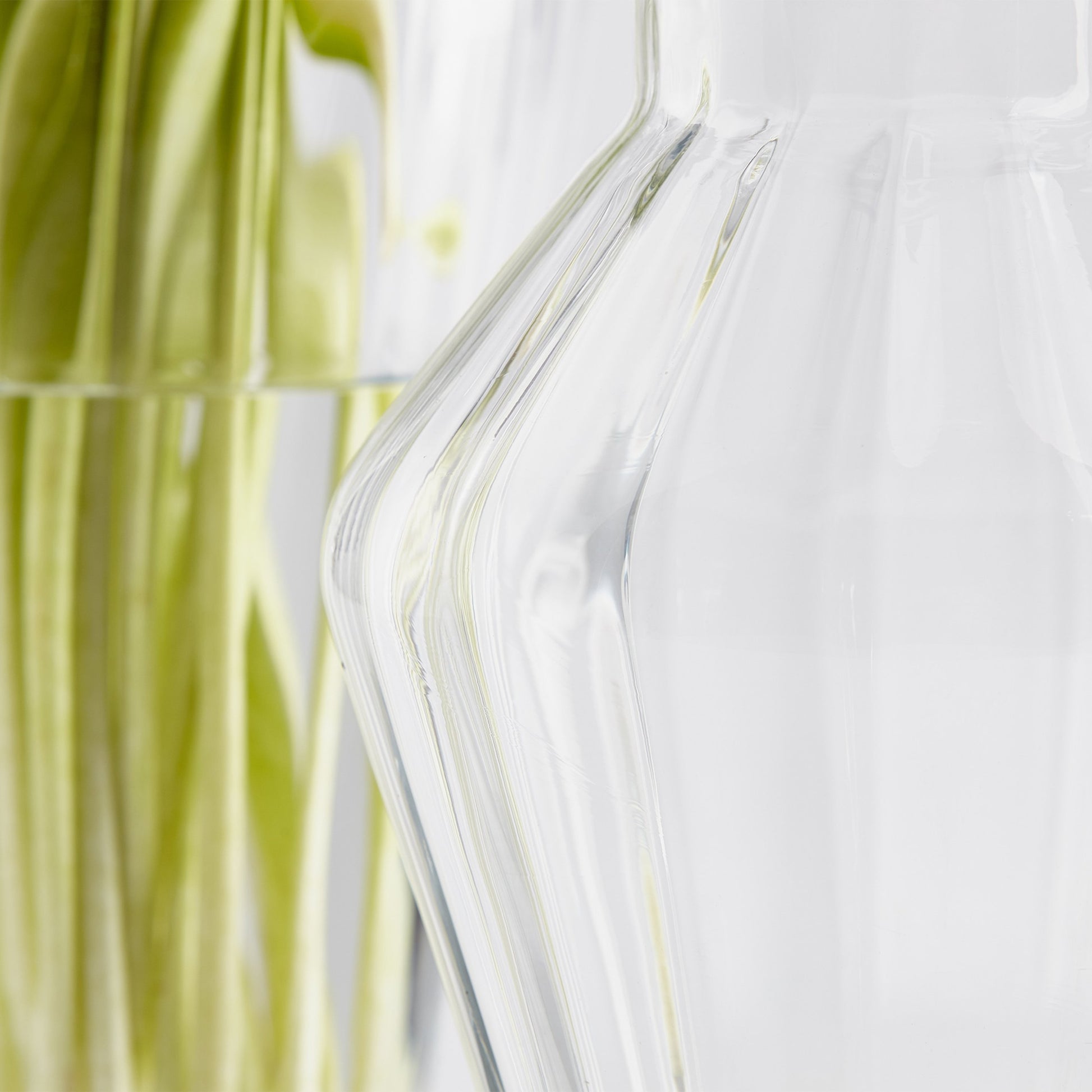 Rocco Vase by Cyan Design in clear. Made from glass in a transitional style.