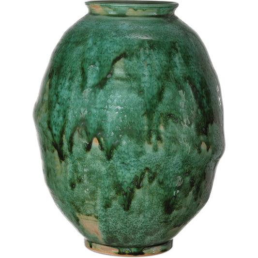 Marrakesh Vase by Currey and Company in imperial green. Made from porcelain in a unique style.