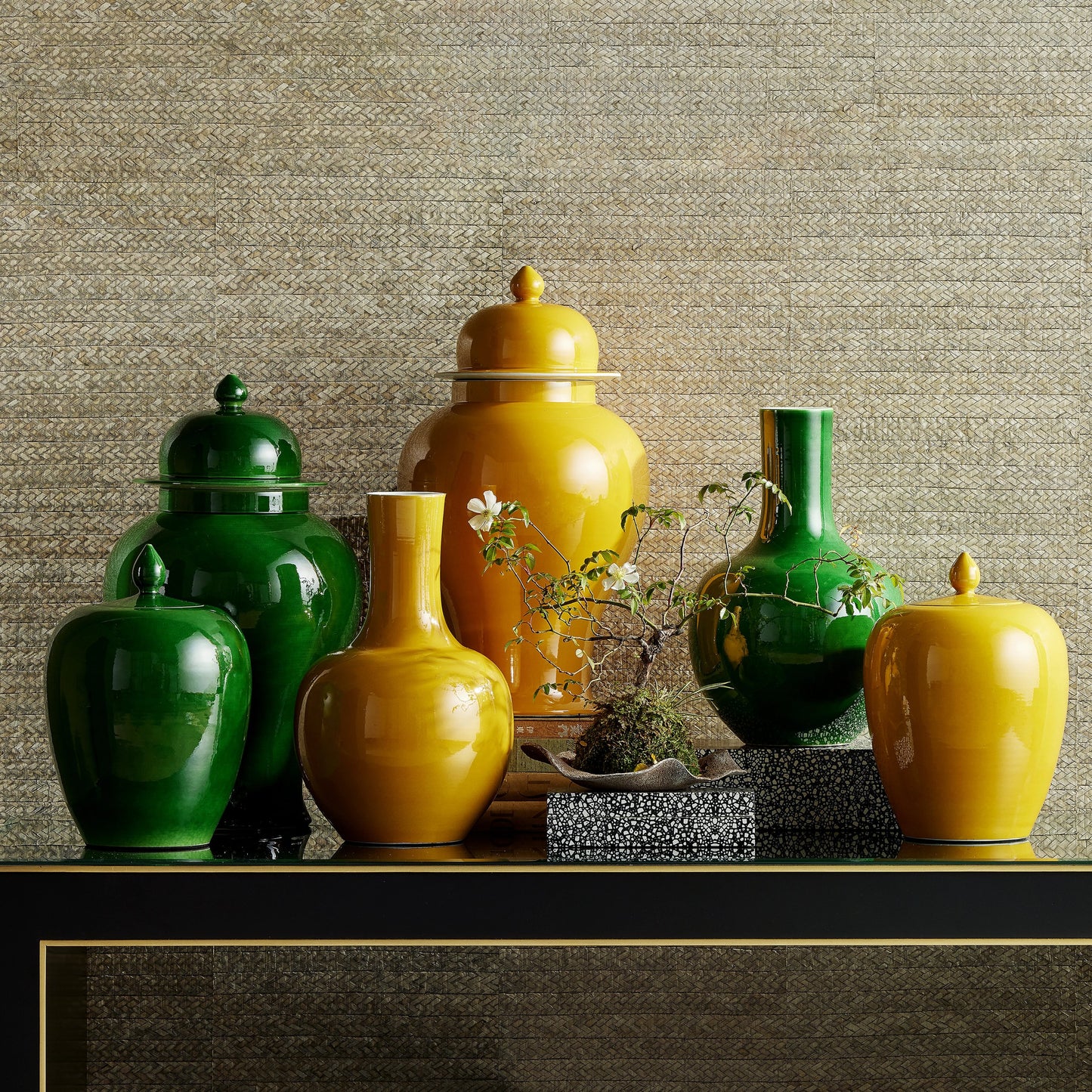 021 SI-1923953 | Lifestyle | Imperial by Currey and Company in green. Made from porcelain in a transitional style.