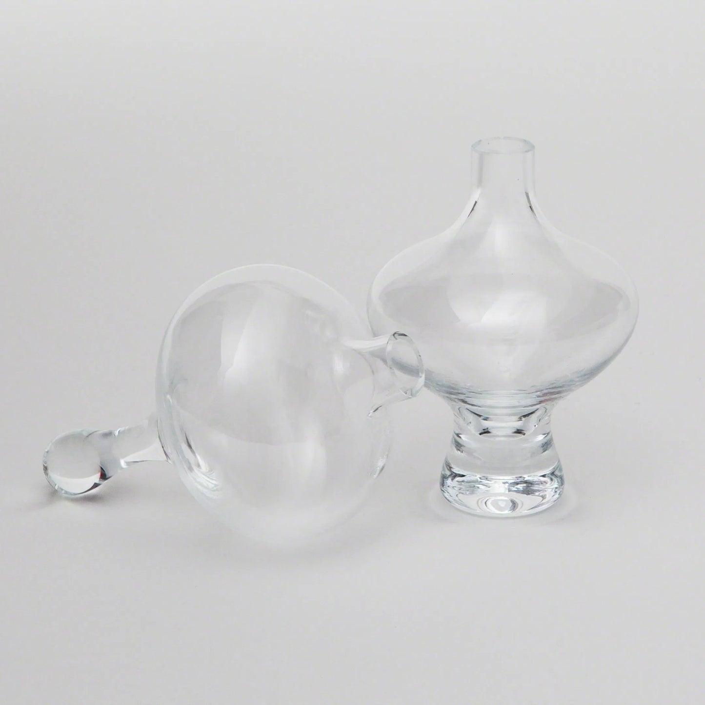 001 SR-701665 | Additional Silo | Mini Floating Droplet Vase by Global Views. Made from glass in a modern style.