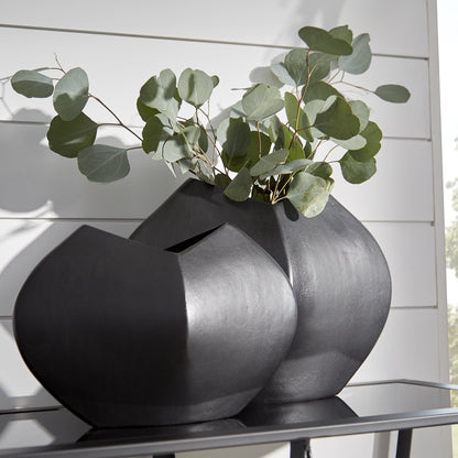 Adelaide Vase by Cyan Design in bronze. Made from aluminum in a eclectic & global style.