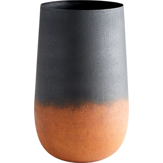 Kenzie Planter by Cyan Design in copper. Made from aluminum in a eclectic & global style.