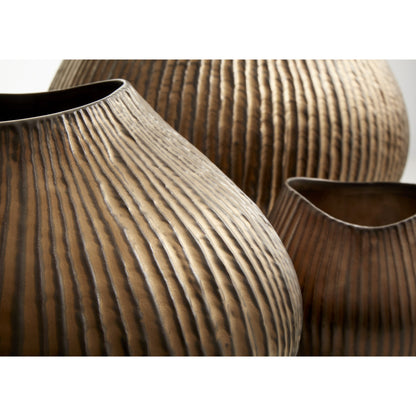 Arpeggi Candleholder by Cyan Design in gold. Made from ceramic in a eclectic & global style.