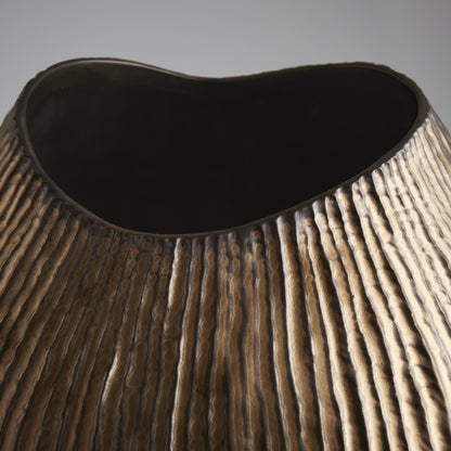 Arpeggi Candleholder by Cyan Design in gold. Made from ceramic in a eclectic & global style.